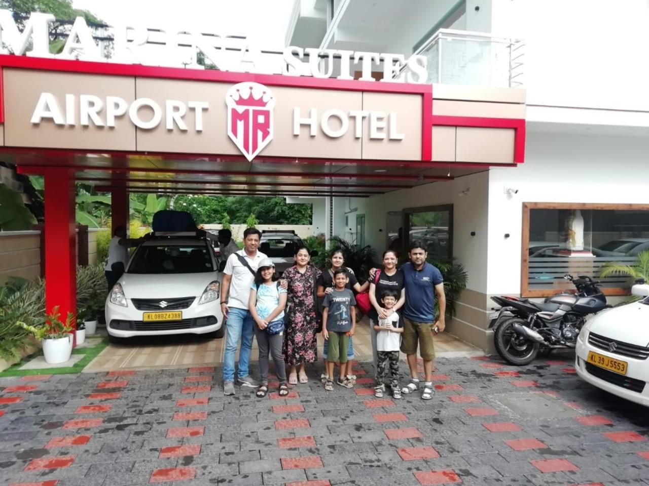 Marina Suites Airport Hotel Kochi Екстериор снимка